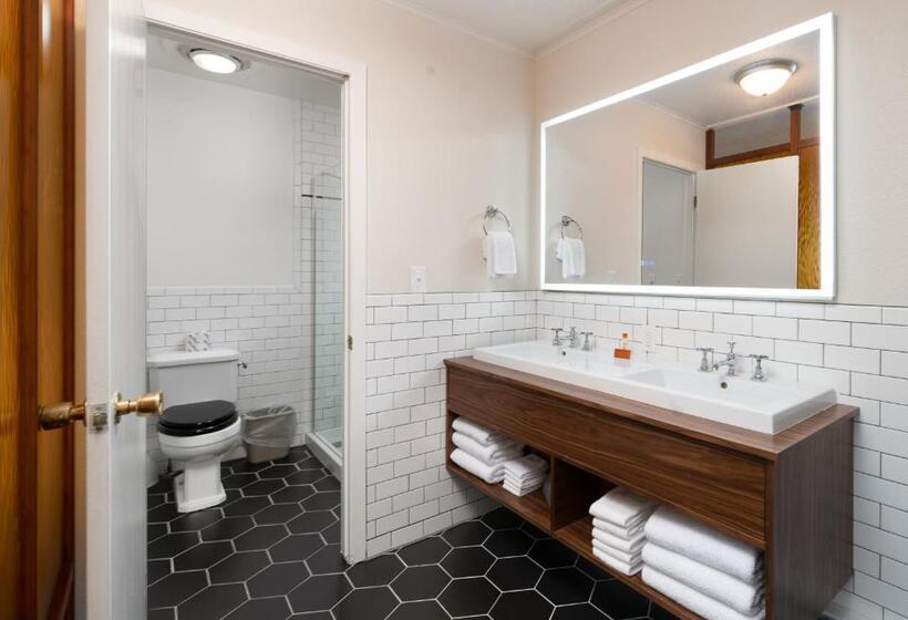 Номер Deluxe, Sapphire Motel Midtown Bozeman
