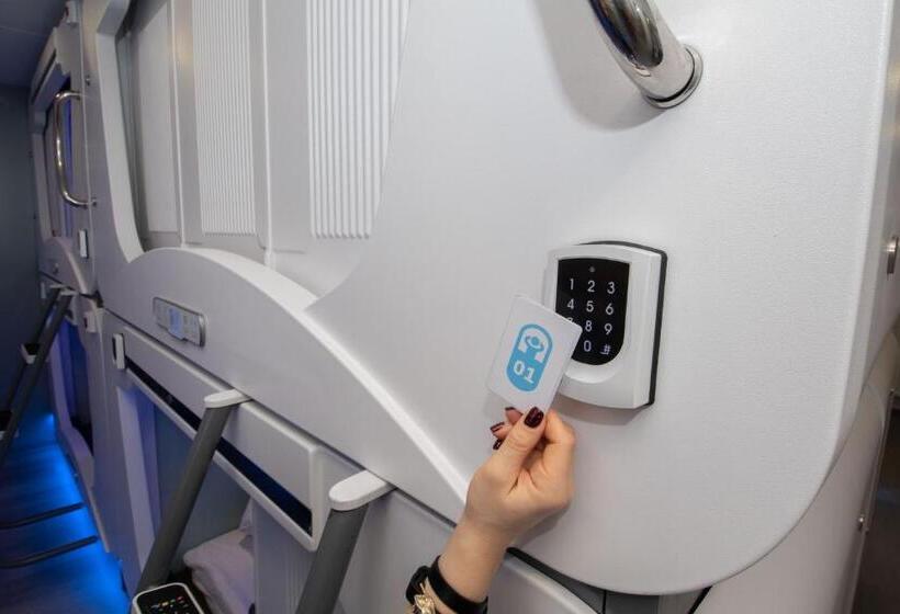اتاق استاندارد چهار تخته, Capsule Hostels Tallinn