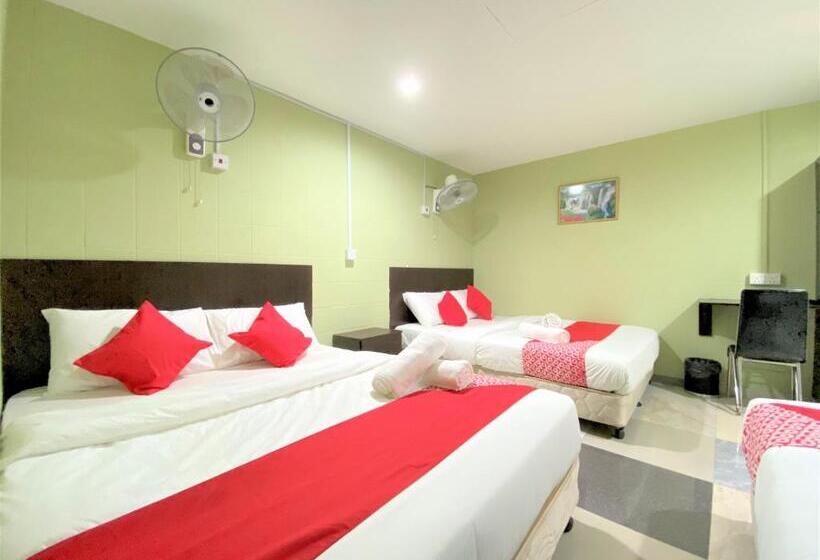 Семейный Номер Superior, Oyo 873 Bamboo Inn