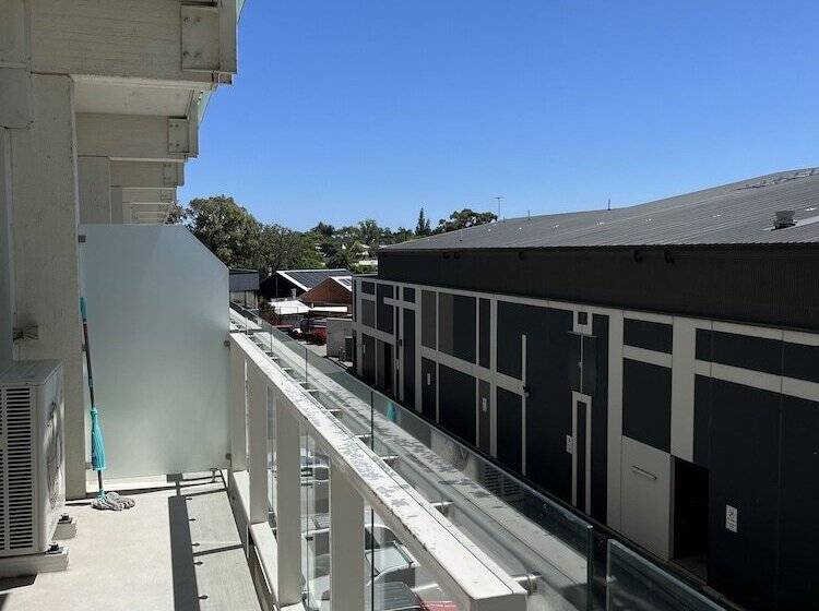 침실 2개 아파트, Tasha S Apartments On Warwick