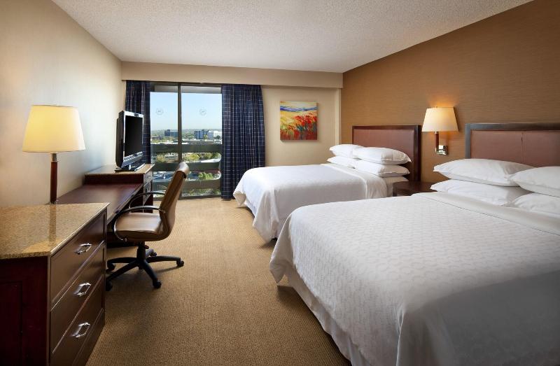 חדר קלאב, Sheraton Albuquerque Uptown By Marriott