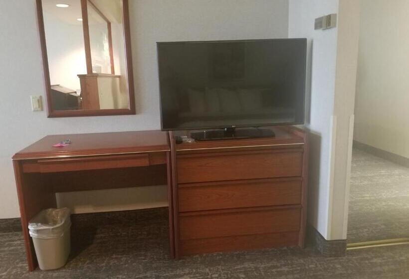 주니어 스위트 킹사이즈 침대, Shilo Inn Suites Salem