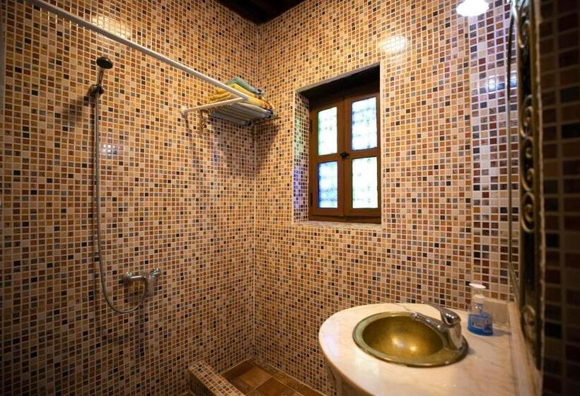 اتاق لوکس خانوادگی, Riad Mounana Fez Luxurious Palace & Spa