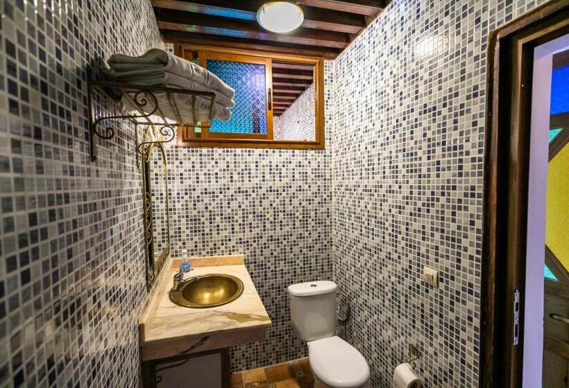 اتاق سوپریور چهار تخته, Riad Mounana Fez Luxurious Palace & Spa