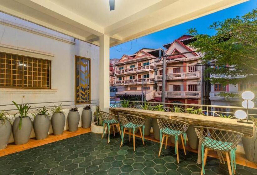 Люкс 3 Спальни, Baahu Villa