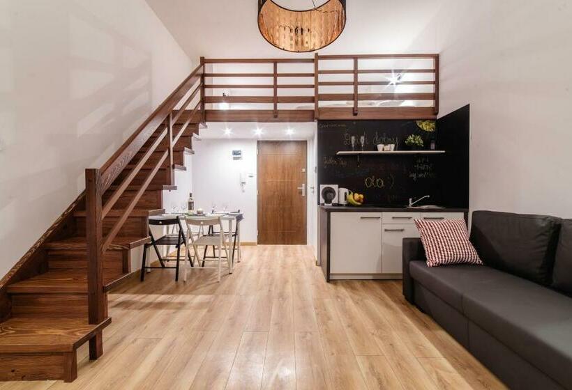 اتاق دوبلکس, 2 Nights Apartments