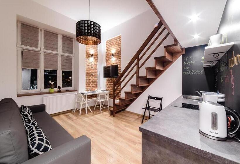 اتاق دوبلکس, 2 Nights Apartments