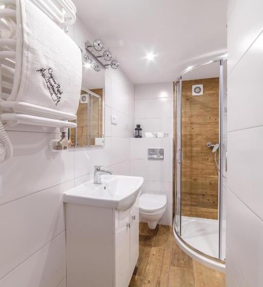 اتاق دوبلکس, 2 Nights Apartments
