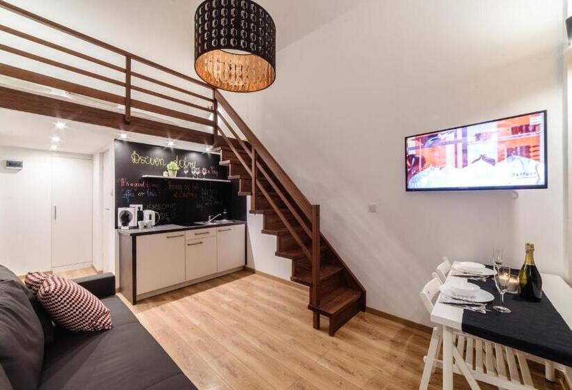 آپارتمان دوبلکس 1 خوابه, 2 Nights Apartments
