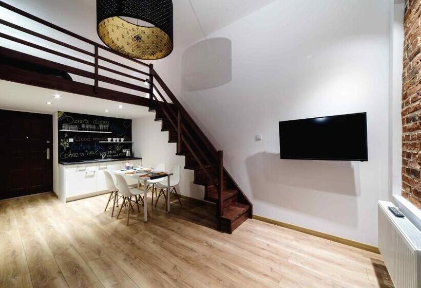 آپارتمان 1 خوابه با بالکن, 2 Nights Apartments