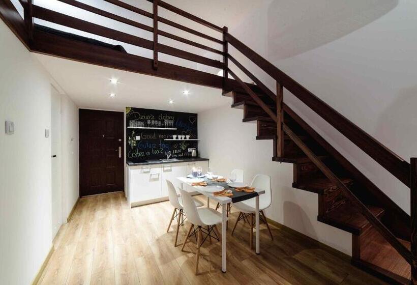 آپارتمان 1 خوابه با بالکن, 2 Nights Apartments