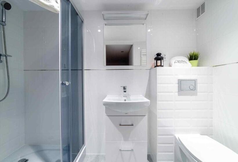 آپارتمان 1 خوابه با بالکن, 2 Nights Apartments