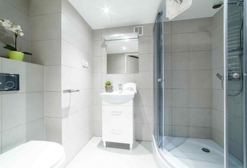 آپارتمان 1 خوابه, 2 Nights Apartments