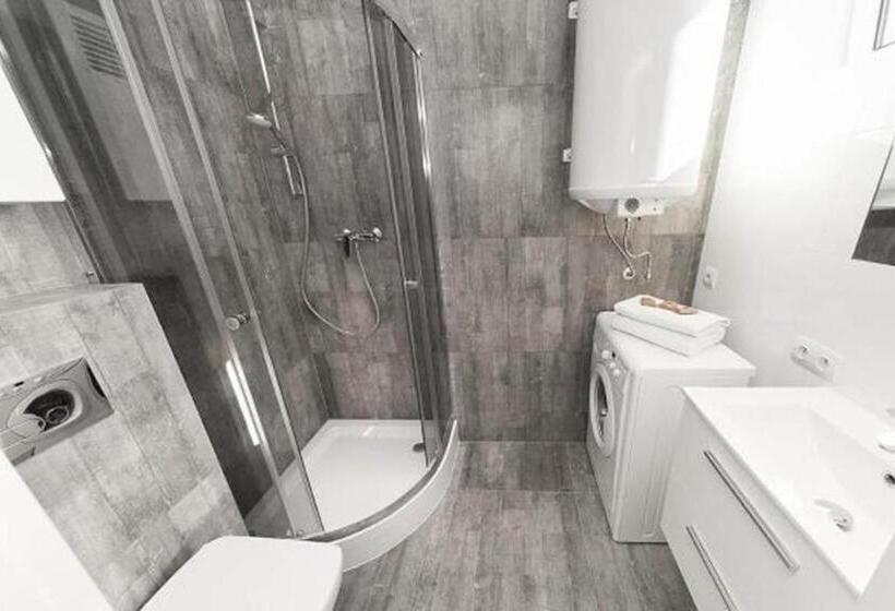 آپارتمان لوکس 1 خوابه, 2 Nights Apartments