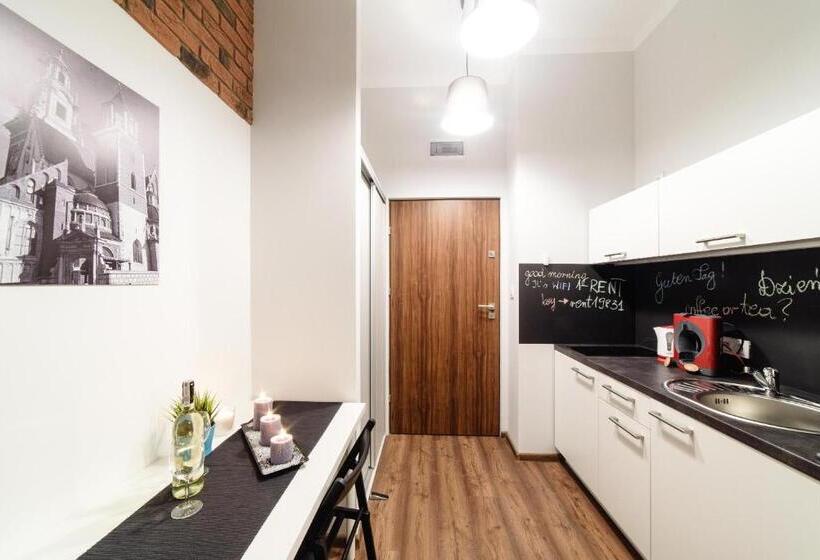 آپارتمان 1 خوابه با بالکن, 2 Nights Apartments