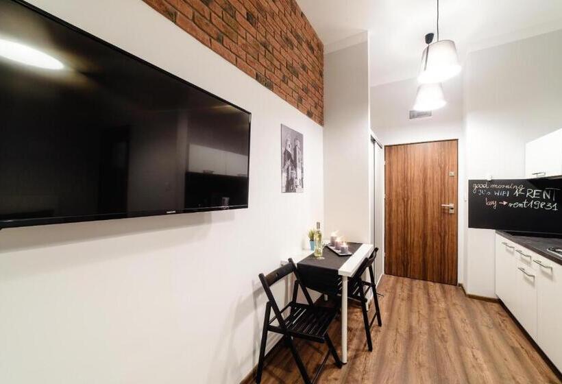 آپارتمان 1 خوابه با بالکن, 2 Nights Apartments