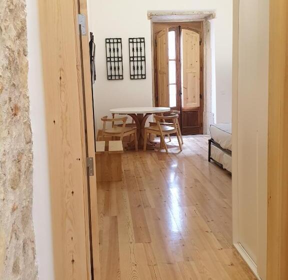 اتاق خانوادگی, Casa Da Baixa Downtown House