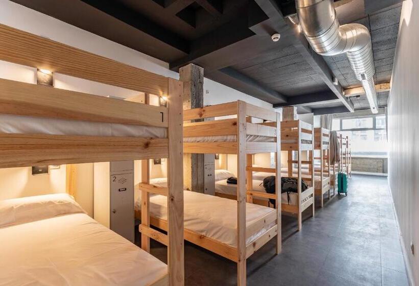 패밀리 룸 공용 욕실, Ekoos Hostel, Bilbao Eko Hostel