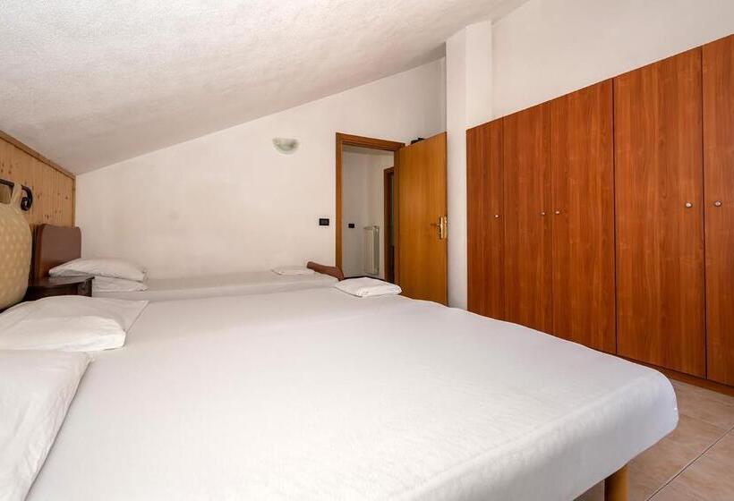Апартаменты 2 Спальни, Hostel   Bormio   Livigno   Santa Caterina   Stelvio