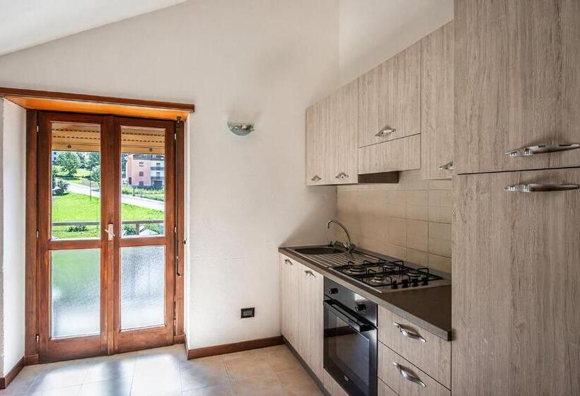 Апартаменты 2 Спальни, Hostel   Bormio   Livigno   Santa Caterina   Stelvio