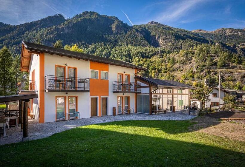 Номер Deluxe, Hostel   Bormio   Livigno   Santa Caterina   Stelvio