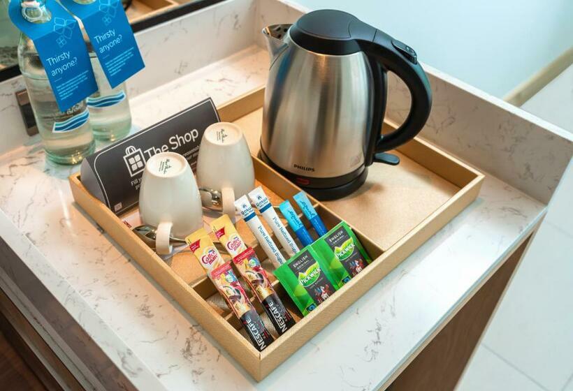 スタンダードルーム, Hilton Garden Inn Phuket, Thailand