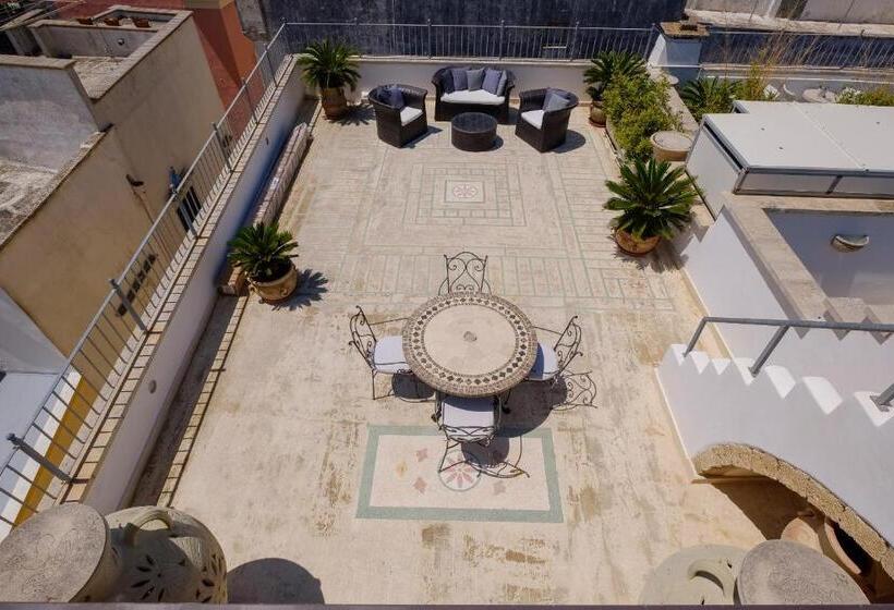 سوییت با چشم‌انداز دریا, Palazzo Gallo Resort