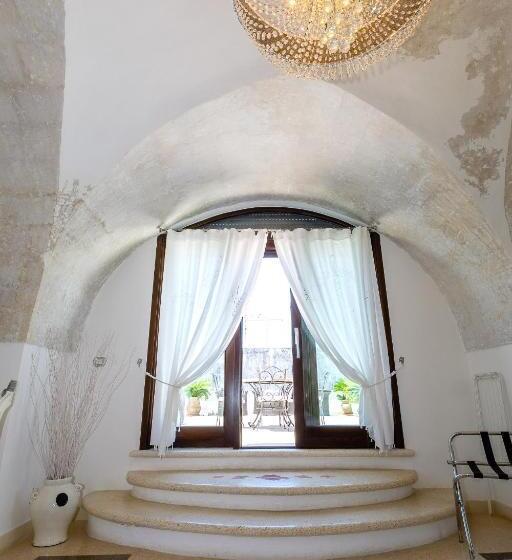 سوییت با چشم‌انداز دریا, Palazzo Gallo Resort
