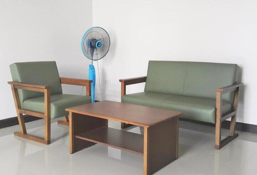 منزل غرفتين نوم, Chez Bure   Bure Homestay