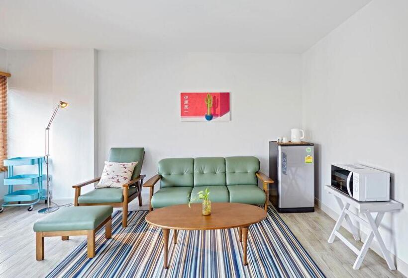 جناح جونيور مزوَّد بشرفة, Chez Bure   Bure Homestay