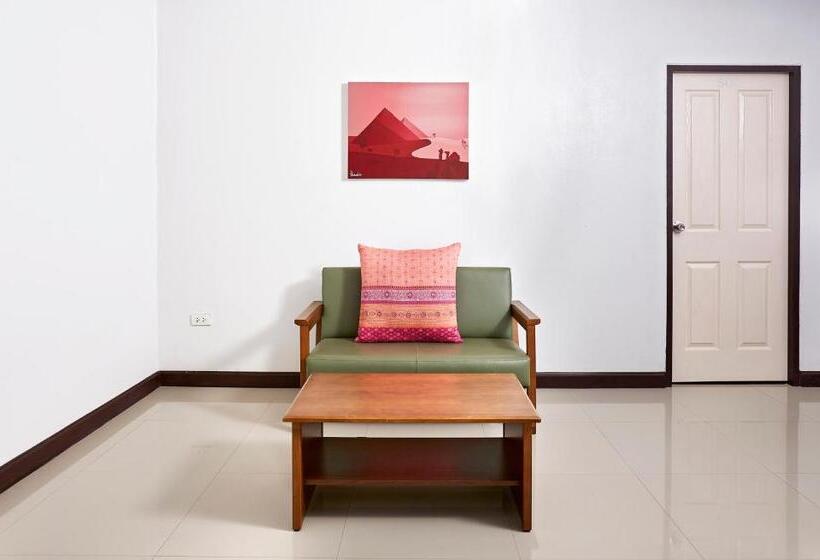 منزل غرفتين نوم, Chez Bure   Bure Homestay