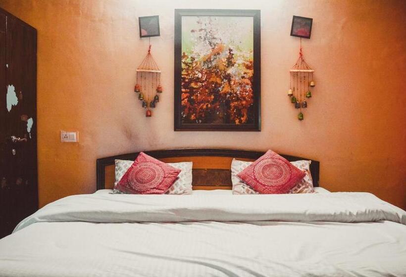 Номер Superior Кровать Кинг, Himtrekstays,mcleodganj