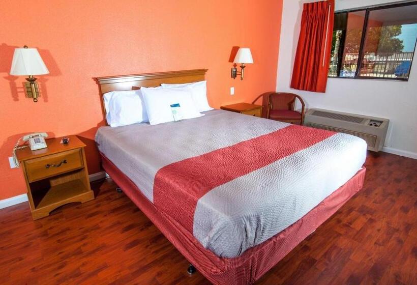 스탠다드 룸 킹사이즈 침대, Motel 6santa Nella, Ca  Los Banos