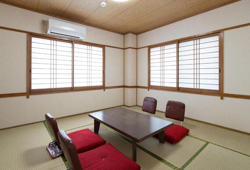 Quarto Quádruplo Estandar, Tabist Hotel Aihama Beppu
