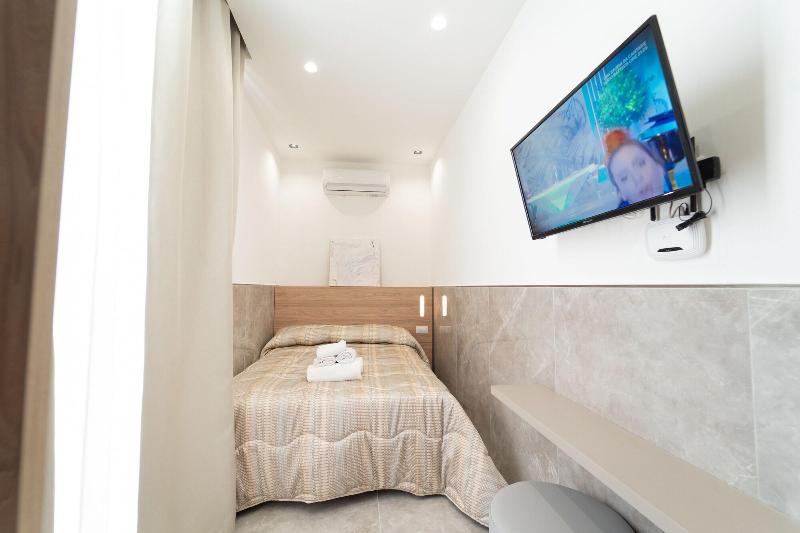 اتاق لوکس, Hg Boutique Toledo, Napoli Centro, By Clapa Group
