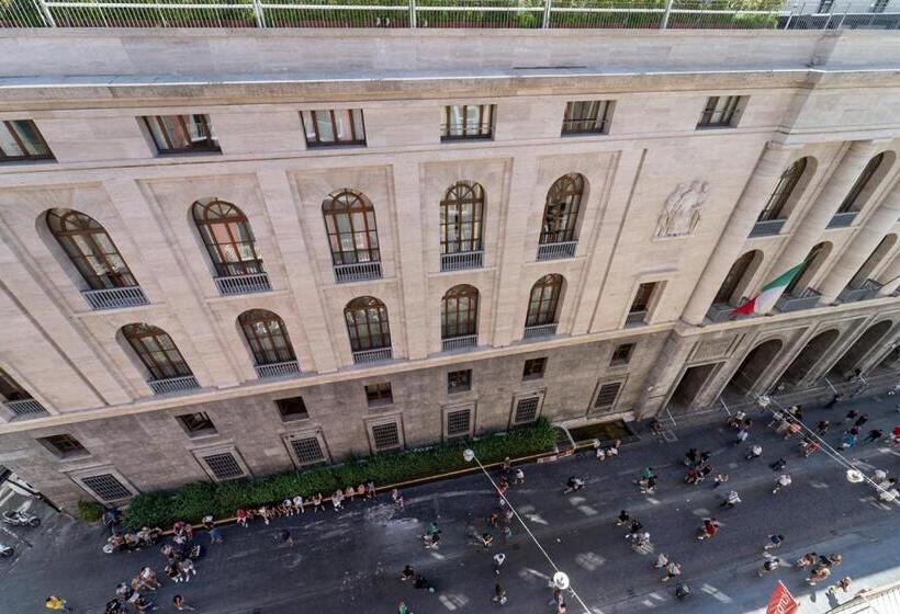 سوییت جونیور, Hg Boutique Toledo, Napoli Centro, By Clapa Group