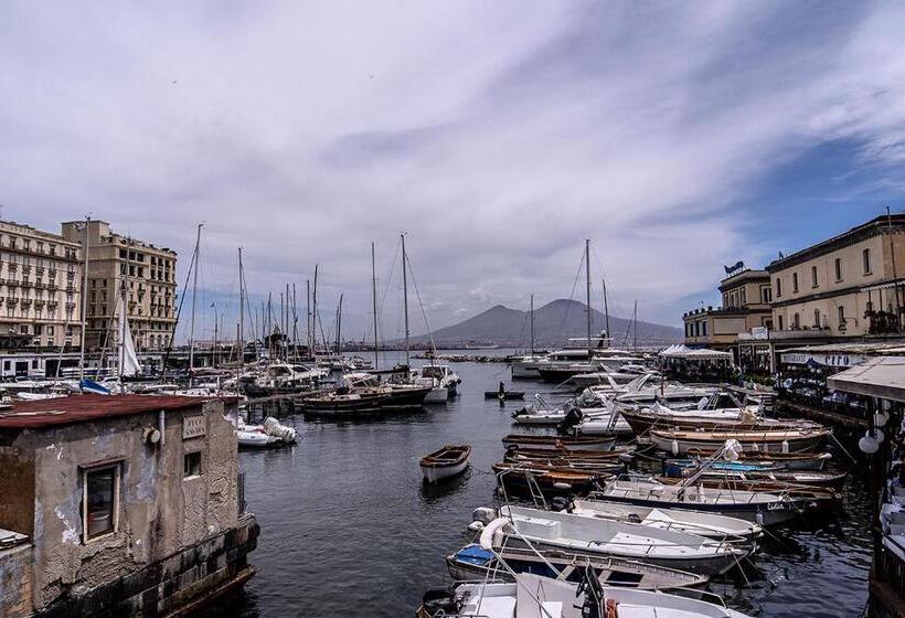 خانه 1 خوابه, Hg Boutique Toledo, Napoli Centro, By Clapa Group
