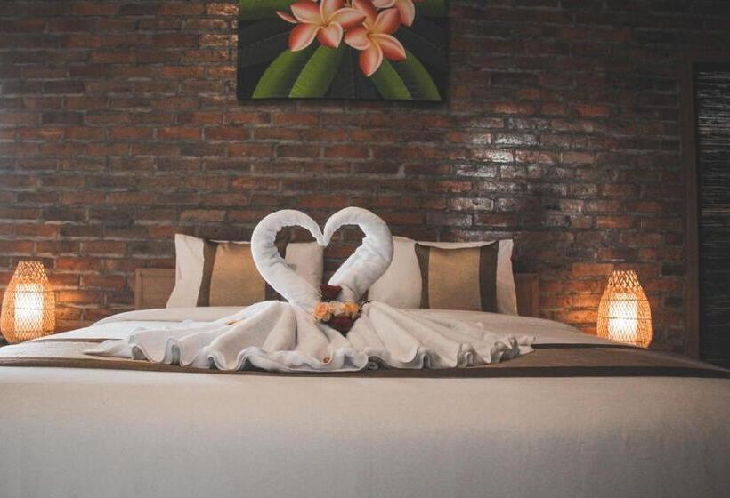 اتاق لوکس, Govardan Home Stay