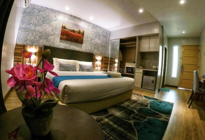 اتاق لوکس با تخت بزرگ, Villa Abadi Resort