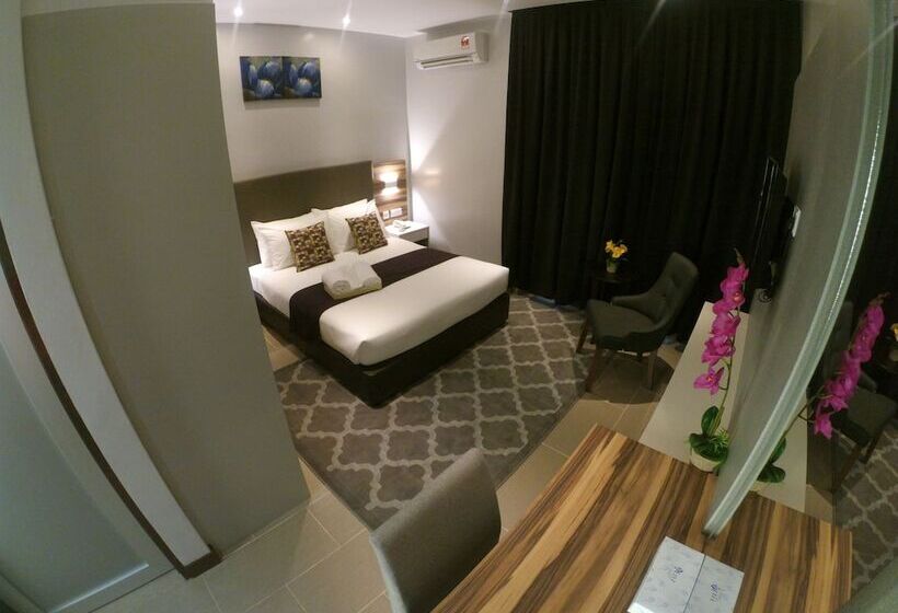 اتاق لوکس, Villa Abadi Resort