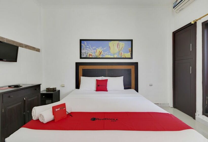 Quarto Estandar, Reddoorz Near Stadion Kompyang Sujana Bali