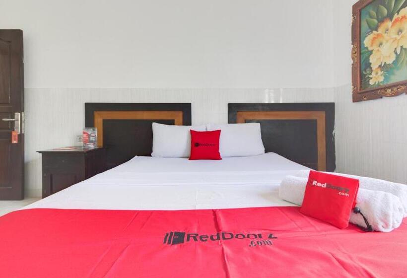 Quarto Deluxe, Reddoorz Near Stadion Kompyang Sujana Bali
