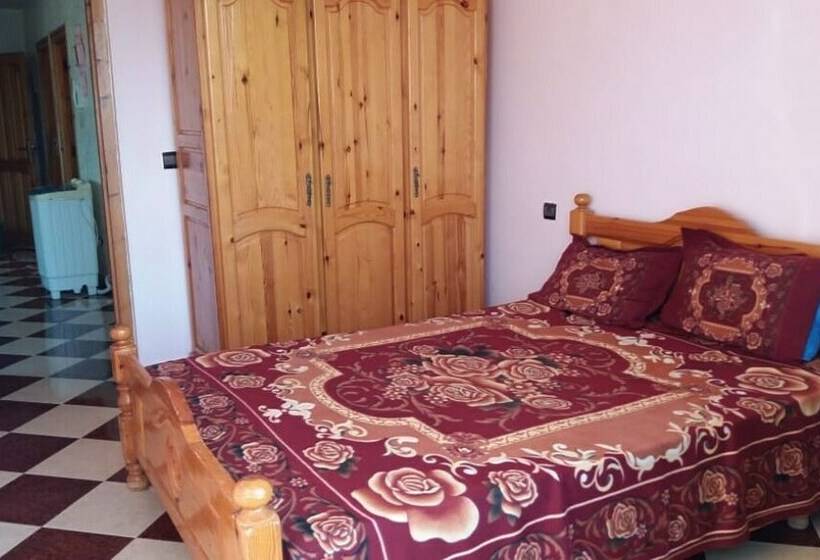 اتاق عادی, Ab House