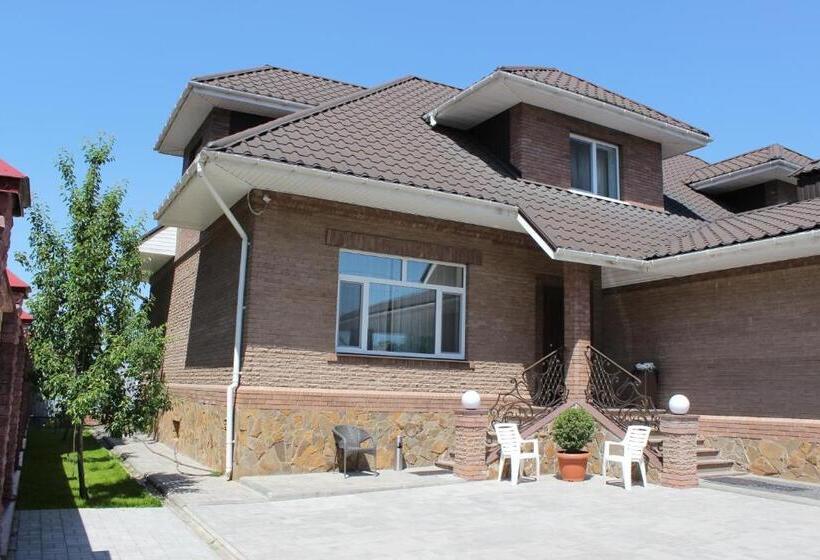 디럭스 룸, Barin House