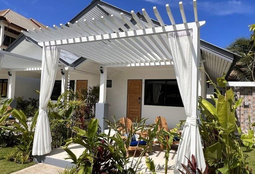 Номер Deluxe Вид на Бассейн, Pearl Of Samui Resort