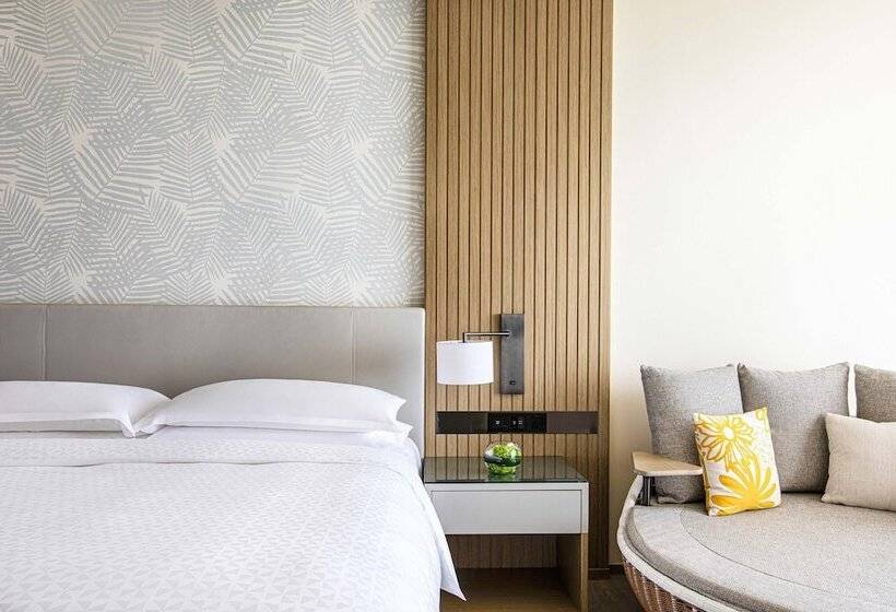 스탠다드 룸 더블 침대 바다 전망, Four Points By Sheraton Wuchuan, Loong Bay