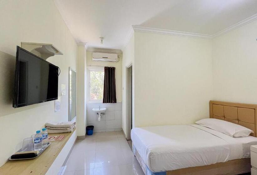 Номер Стандарт, Papa Kana Farm Mitra Reddoorz At Pacet Mojokerto