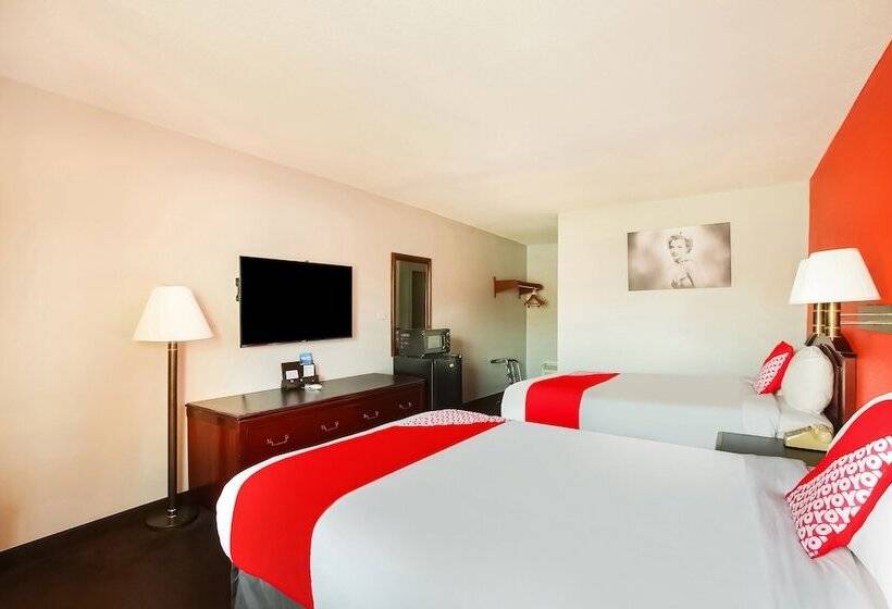 Номер Стандарт 2 Двуспальные Кровати, OYO Hotel Texarkana North Heights AR Hwy I-30