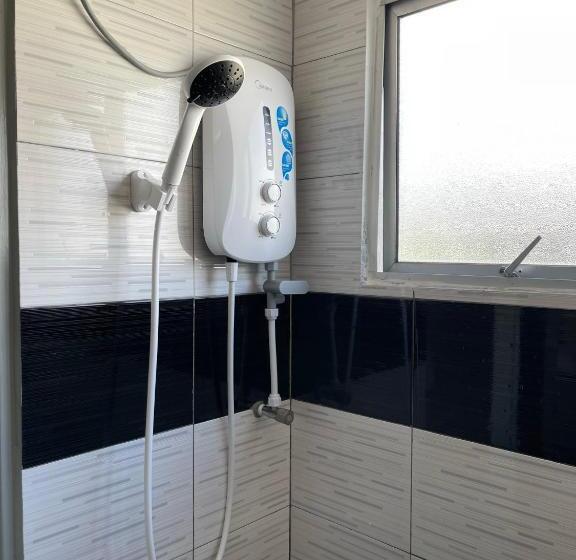 Семейный Номер, Reno Rooms Ipoh