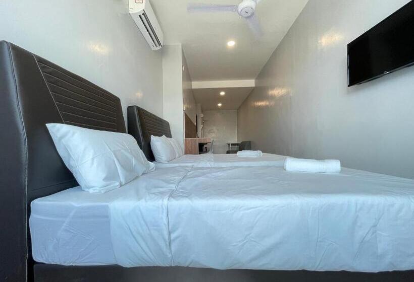 Номер Стандарт Трехместный, Reno Rooms Ipoh